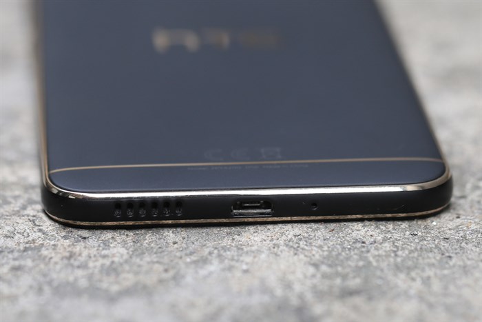 Điện thoại HTC Desire 10 Pro