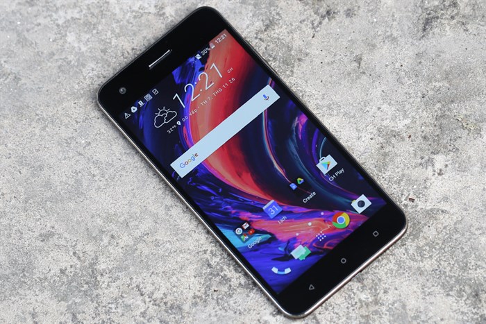 Điện thoại HTC Desire 10 Pro