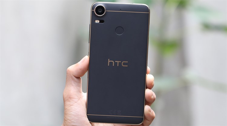 Điện thoại HTC Desire 10 Pro