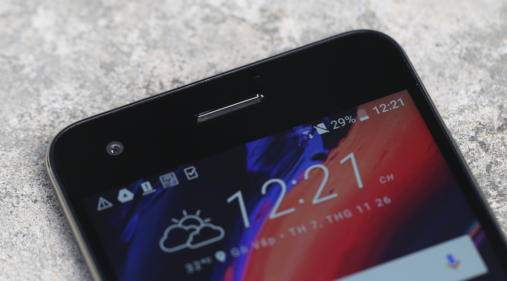 Điện thoại HTC Desire 10 Pro