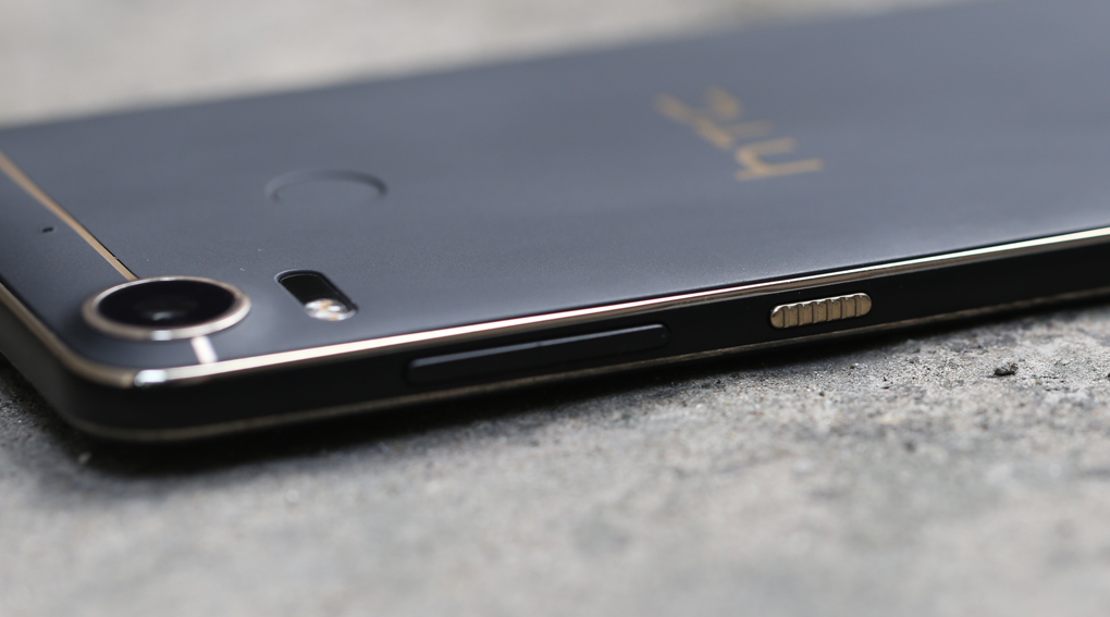Điện thoại HTC Desire 10 Pro