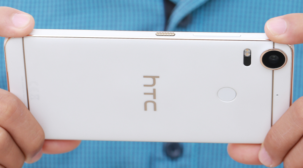 Điện thoại HTC Desire 10 Pro