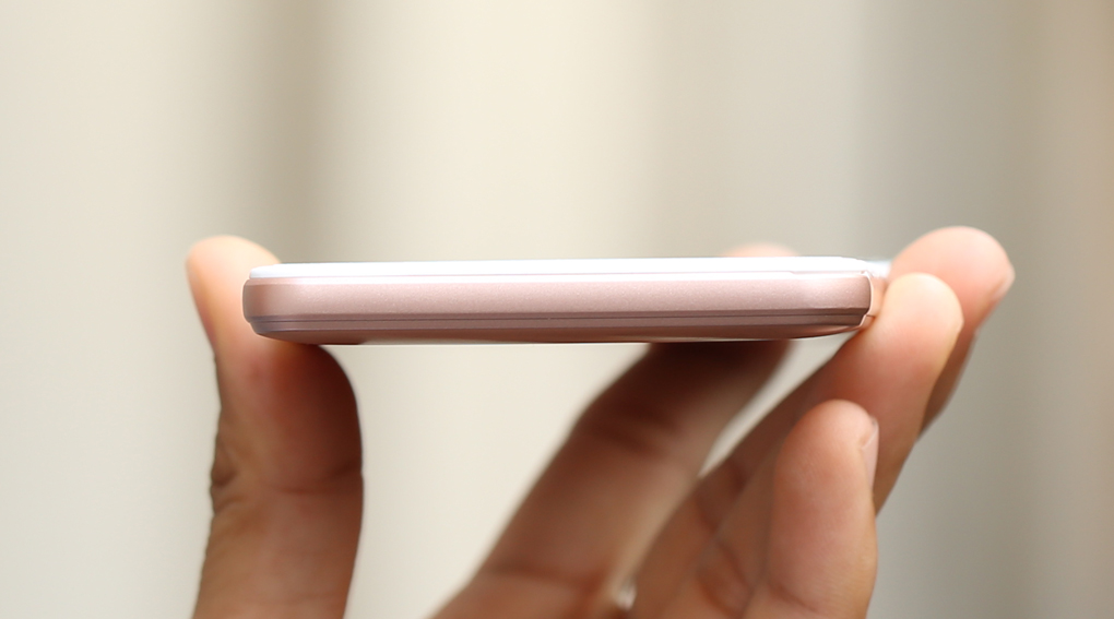Điện thoại Mobell Nova i4