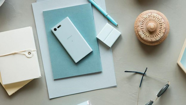Xperia X Compact với hiệu năng mượt mà