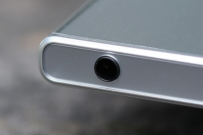 Điện thoại Sony Xperia XZ