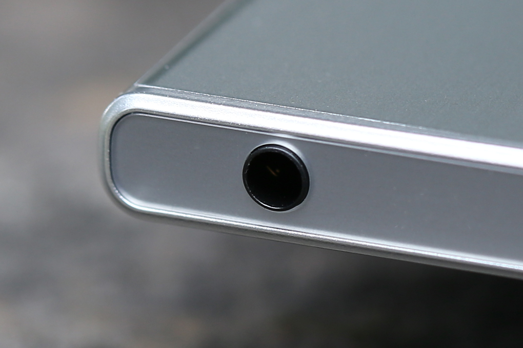 Điện thoại Sony Xperia XZ