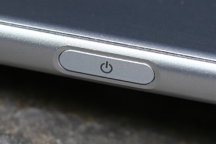 Điện thoại Sony Xperia XZ