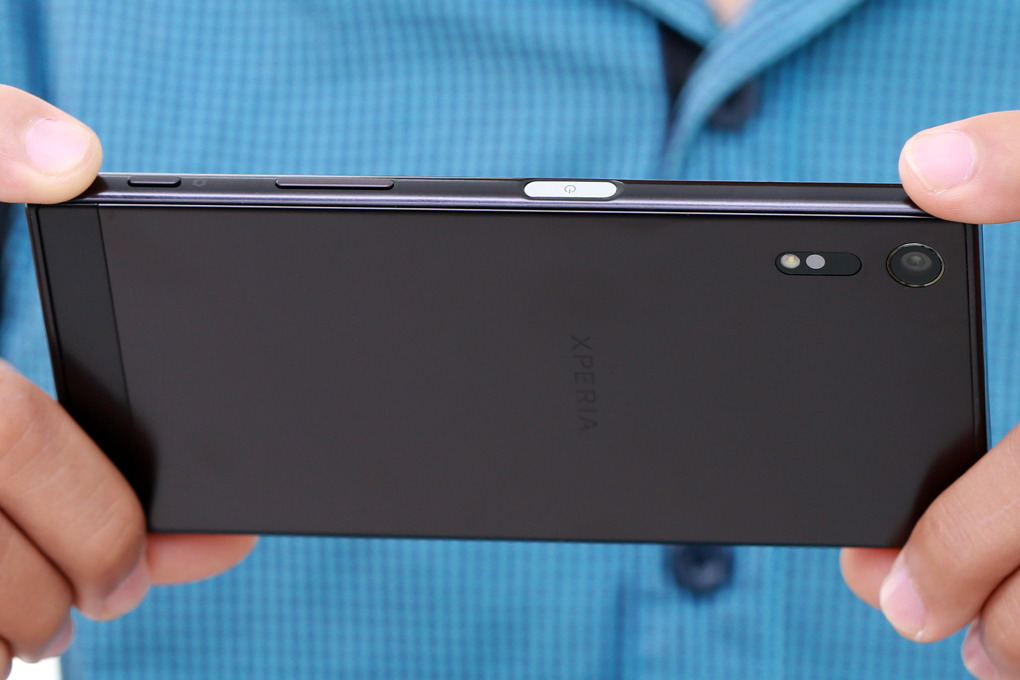 Điện thoại Sony Xperia XZ
