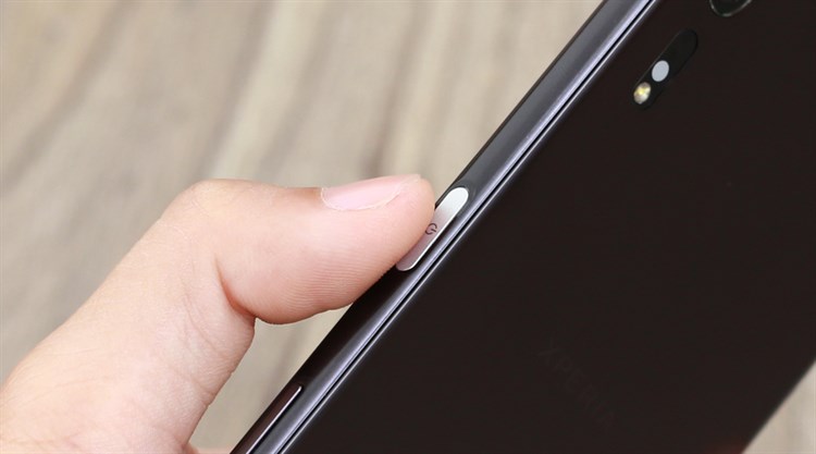 Điện thoại Sony Xperia XZ Dual