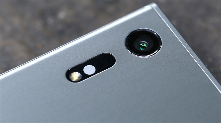 Điện thoại Sony Xperia XZ Dual