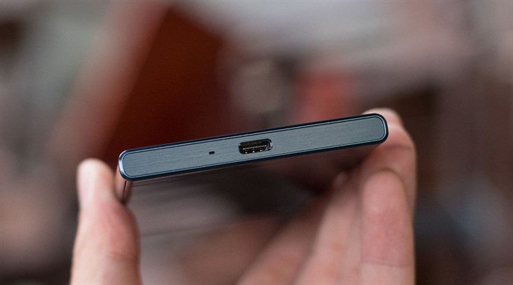 Điện thoại Sony Xperia XZ Dual