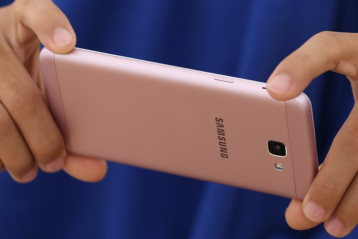 Điện thoại Samsung Galaxy J5 Prime