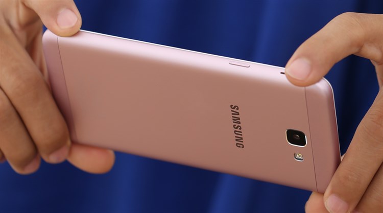 Điện thoại Samsung Galaxy J5 Prime