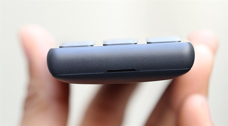 Điện thoại Nokia 216 Màu Đen