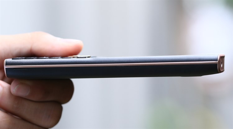 Điện thoại Mobell M589