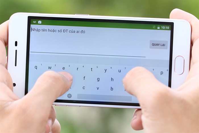 Điện thoại Mobell Nova i7