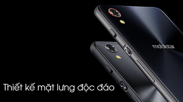 Mặt lưng được có hoa văn nổi bật