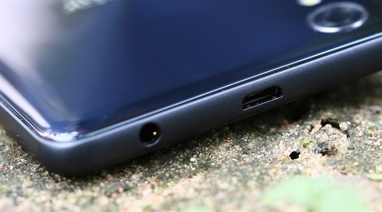 Điện thoại Mobiistar Lai Yuna X