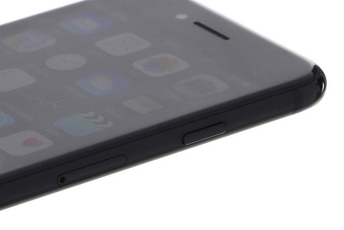 Điện thoại iPhone 7 128GB Màu Đen bóng
