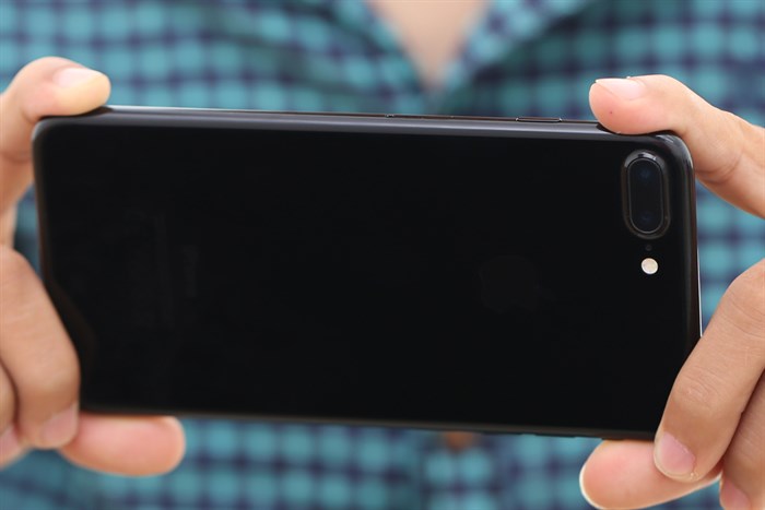 Điện thoại iPhone 7 Plus 128GB Màu Đen bóng