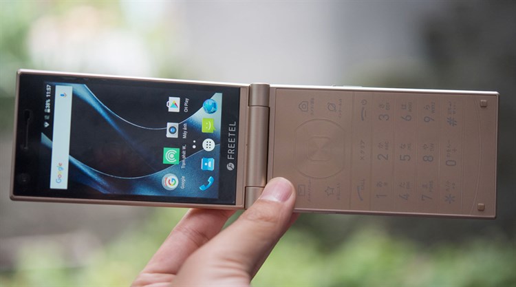 Điện thoại Freetel Musashi