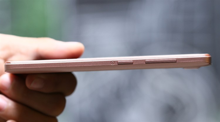 Điện thoại ZTE Blade L5 Plus