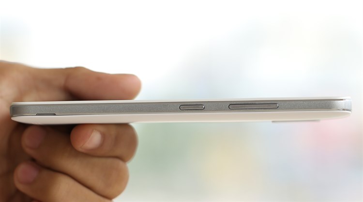 Điện thoại Lenovo A6600 Plus