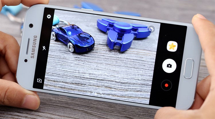 Điện thoại Samsung Galaxy A5 (2017)