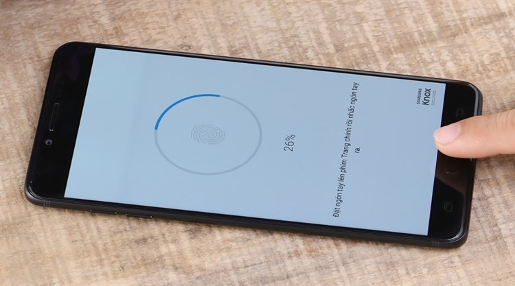 Điện thoại Samsung Galaxy C9 Pro