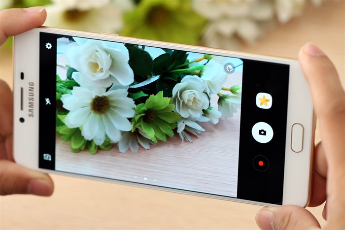 Điện thoại Samsung Galaxy C9 Pro
