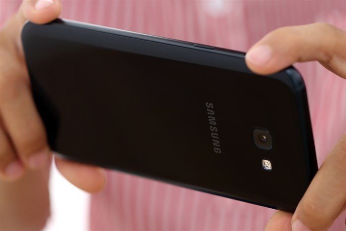 Điện thoại Samsung Galaxy A7 (2017)