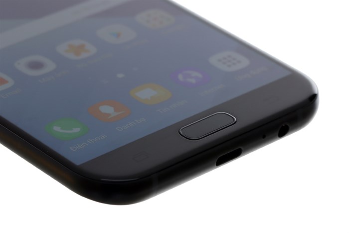 Điện thoại Samsung Galaxy A7 (2017)