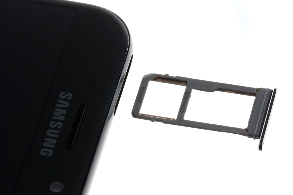 Điện thoại Samsung Galaxy A7 (2017)