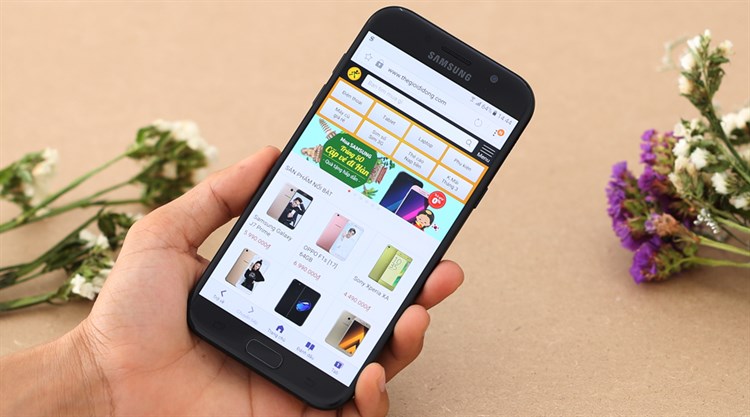 Điện thoại Samsung Galaxy A7 (2017)