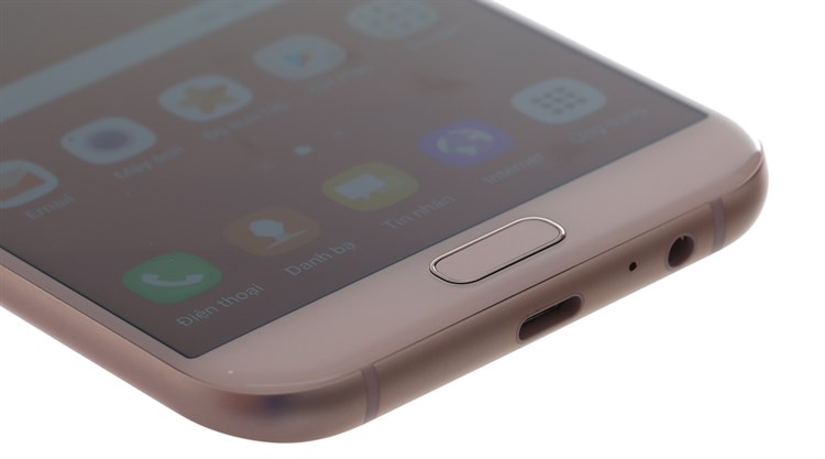 Điện thoại Samsung Galaxy A7 (2017)