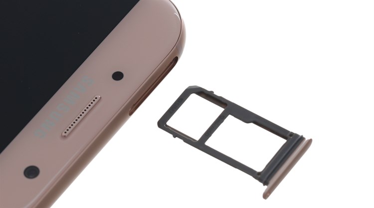 Điện thoại Samsung Galaxy A7 (2017)