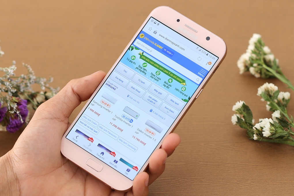Điện thoại Samsung Galaxy A7 (2017)