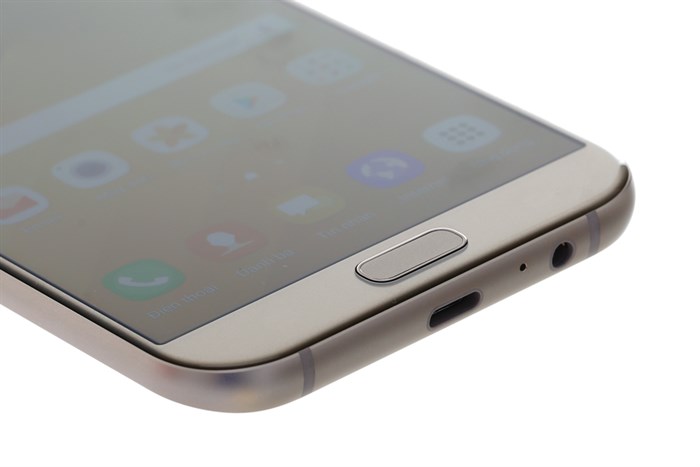 Điện thoại Samsung Galaxy A7 (2017)