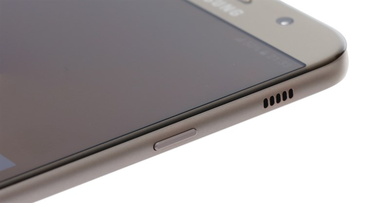 Điện thoại Samsung Galaxy A7 (2017)