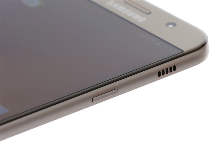 Điện thoại Samsung Galaxy A7 (2017)