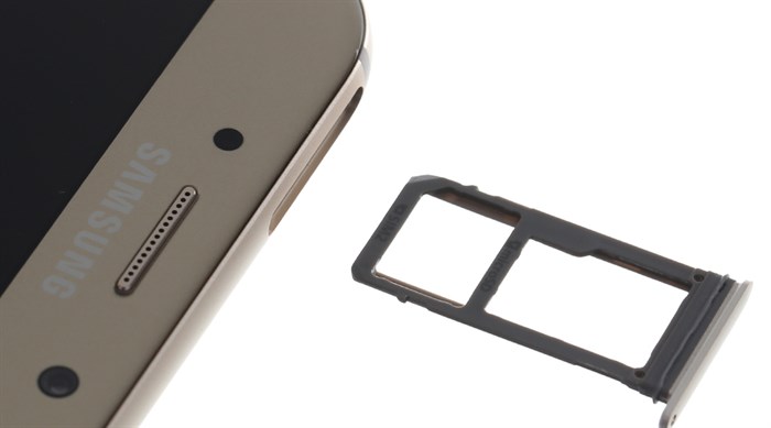 Điện thoại Samsung Galaxy A7 (2017)