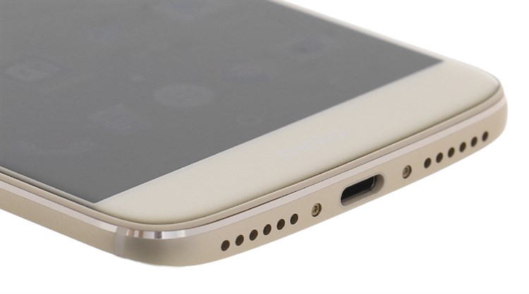 Điện thoại Motorola Moto M