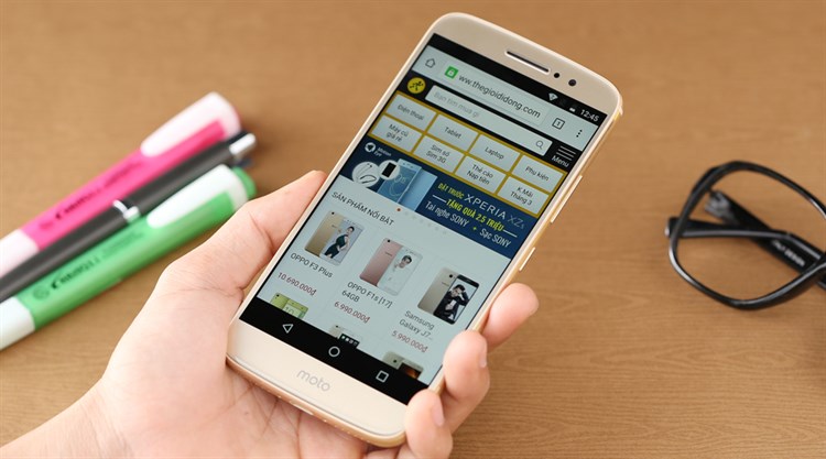 Điện thoại Motorola Moto M