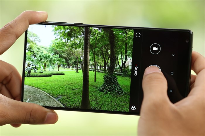 Điện thoại Xiaomi Mi MIX Màu Đen