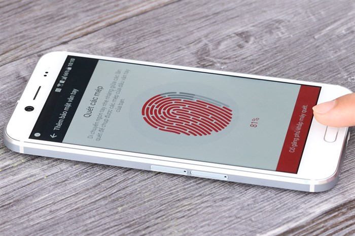 Điện thoại HTC 10 Evo Màu Bạc