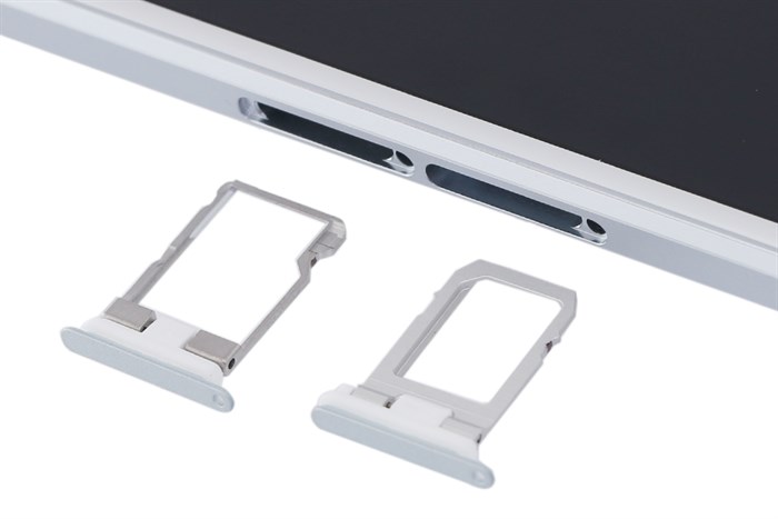 Điện thoại HTC 10 Evo Màu Bạc