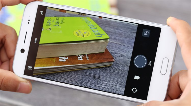 Điện thoại HTC 10 evo Màu Bạc