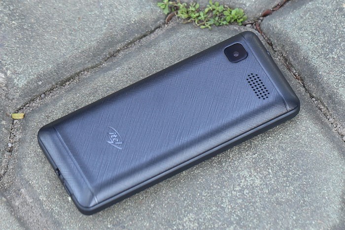 Điện thoại Itel it2180 Màu Xanh đen