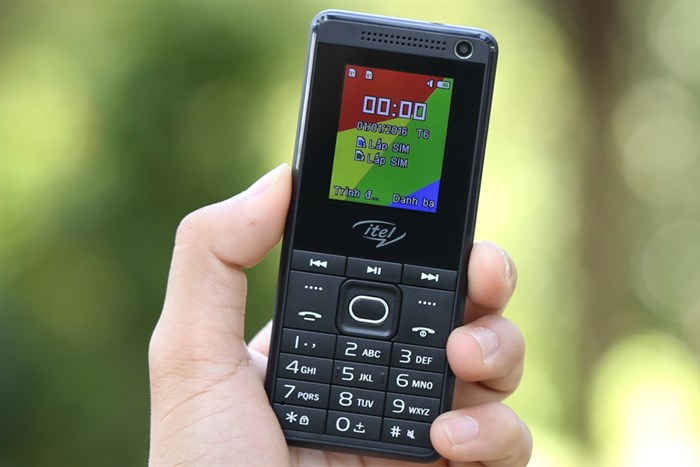 Điện thoại Itel it2180 Màu Xanh đen