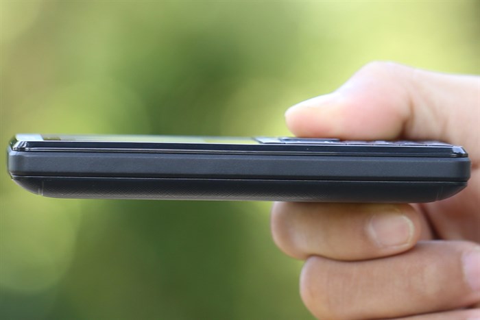 Điện thoại Itel it2180 Màu Xanh đen